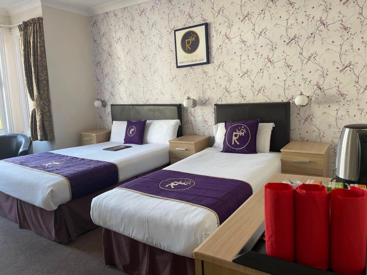 Revado Hotel Норвич Экстерьер фото